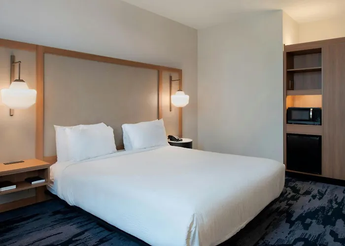 Hotel Fairfield By Marriott & Southwest Springfield